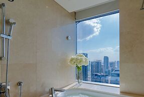 Amazing Studio, Address Marina.