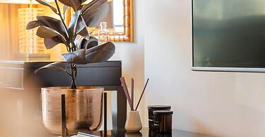 Address Dubai Marina  Luxe Studio 31