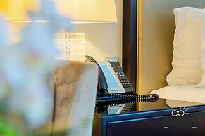Address Dubai Marina  Luxe Studio 31