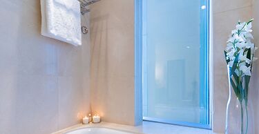 Address Dubai Marina  Luxe Studio 31