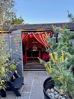 Brightham House Boutique Bed & Breakfast