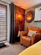 Brightham House Boutique Bed & Breakfast