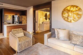Merit Starlit Hotel Casino & SPA