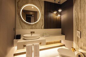 Merit Starlit Hotel Casino & SPA
