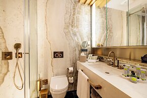 Merit Starlit Hotel Casino & SPA