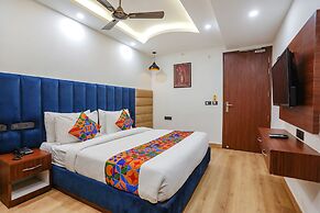 FabHotel RS Golden