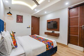 FabHotel RS Golden