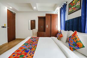 FabHotel RS Golden