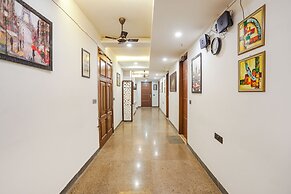 FabHotel RS Golden