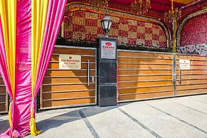 FabHotel RS Golden
