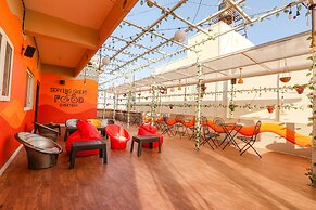 Fabhotel Lavish Palms