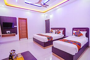 Fabhotel Sri Ram Comforts
