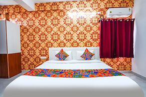 Fabhotel Royal Platinum Suites