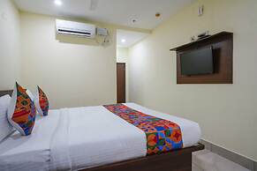 Fabhotel Gvr Grand