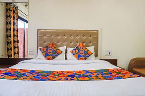 FabHotel The Royal Heritage