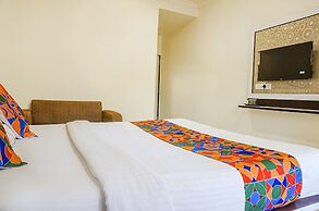 FabHotel The Royal Heritage
