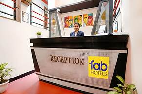Fabhotel Saroj Inn