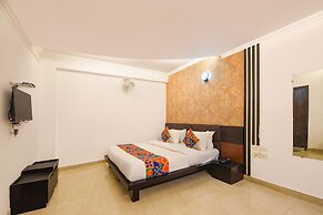 FabHotel The Hudco Grand