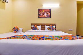 Fabhotel Golden Manor Inn