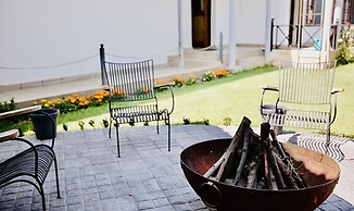 Fabhotel The Island