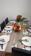 Four Seasons Apartment in Athens