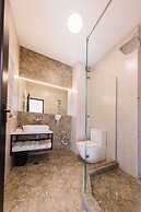 Doors Hotel