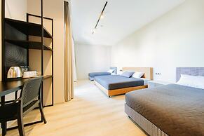 Doors Hotel