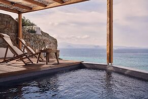 Naxea Villas II