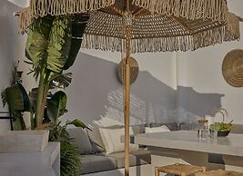 Naxea Villas II
