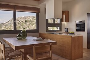 Naxea Villas II