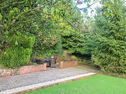 Farley Cottage II