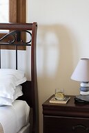 Villa Aris: A Serene Experience, 3BRs, Pool & Bbq