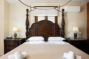 Villa Aris: A Serene Experience, 3BRs, Pool & Bbq