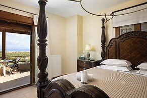 Villa Aris: A Serene Experience, 3BRs, Pool & Bbq