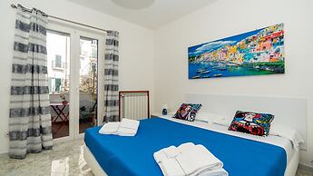 Divina Suite Cavaliere - 50 Meters From the sea