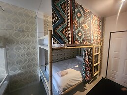 Joon Hostel