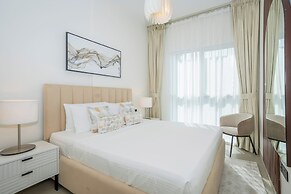 Luxury Brand New 2BR Apt at Dubai Hills