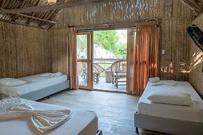 La Playita Hotel
