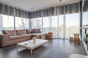 Kite Suite 207