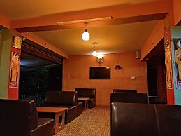 Pauwa Garden Resort