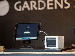 GARDENS STAY