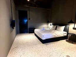 M2 LIVING