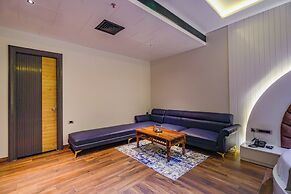 Hotel Red Stone