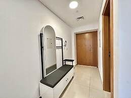 Charming 1BR  Ocean Heights