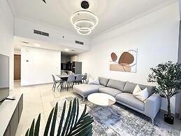 Charming 1BR  Ocean Heights