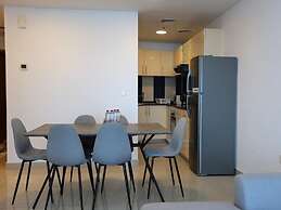 Charming 1BR  Ocean Heights