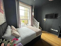 Portobello Road artistic studios