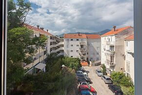 Apartment Mins