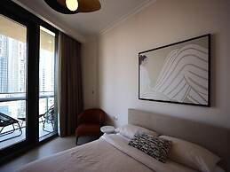 Elegant 1BR Oasis Burj Vista