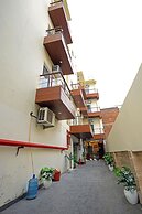 Hotel Admire Stay